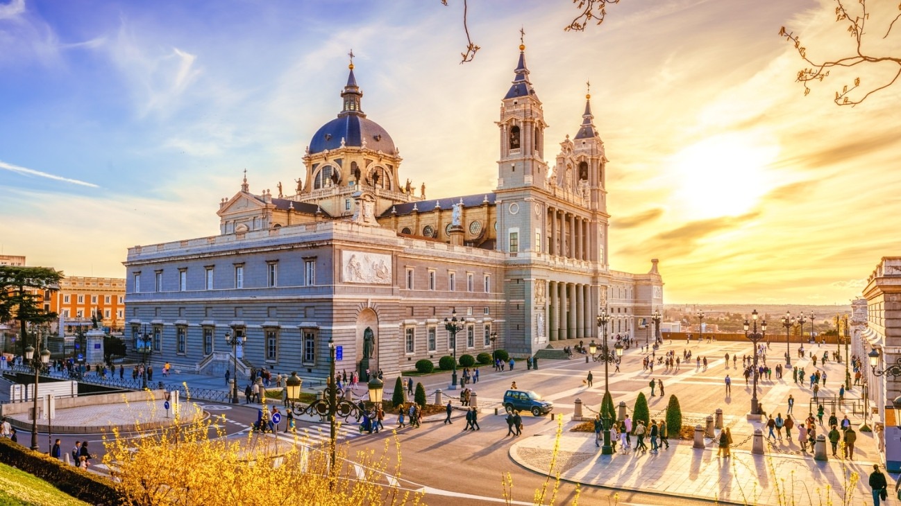 Madrid Viajes Anita - Top 3 Mejores Ciudades Para Disfrutar De Comida Vegana