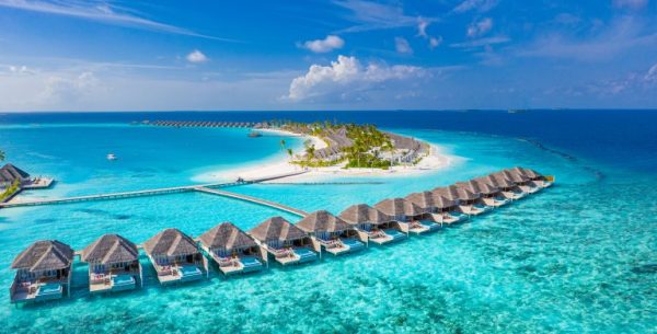 shutterstock 1901686090 768x390 3 600x305 - Maldivas, paraíso divino – 20 de setiembre al 1 de octubre del 2022 10 días y 9 noches