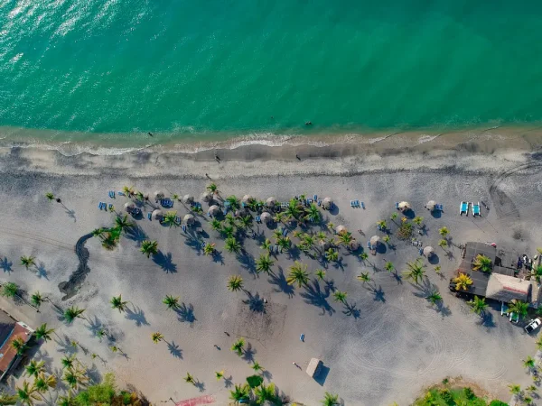 vista aerea playa blanca panama