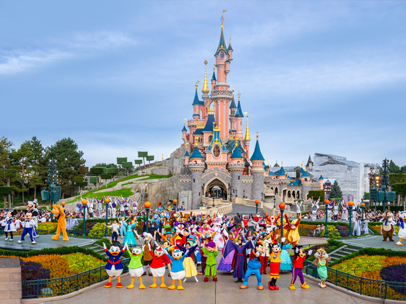 ¡Descubre la Magia en Disneyland Paris!