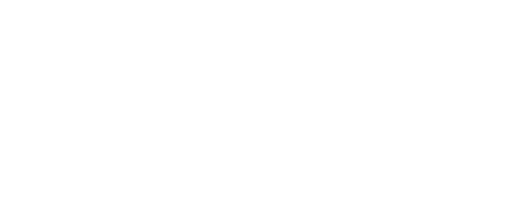 Kalina sonriente posando alegremente para un viaje inolvidable