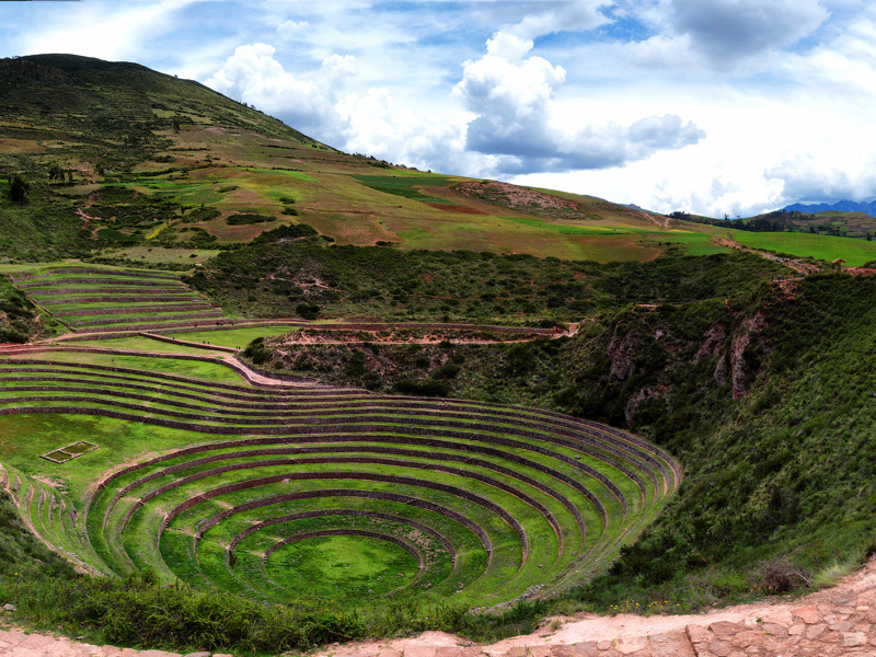Vista panorámica de Lima, Perú, desde un punto de observación alto, ideal para viajeros de Panamá