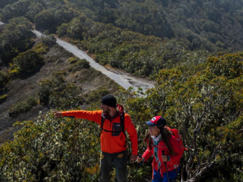 Vista panorámica del Volcán Barú con el cielo azul en Panamá