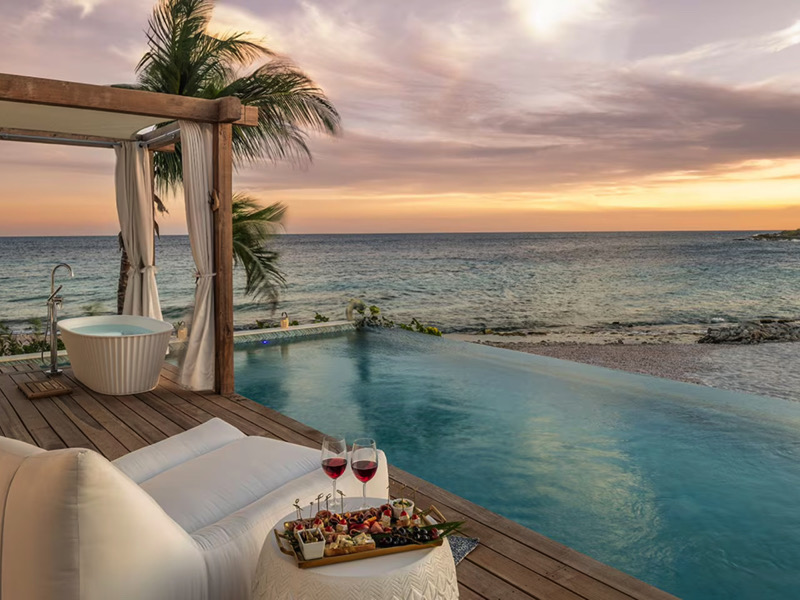 Imagen de sandalias veraniegas para mujer en color beige