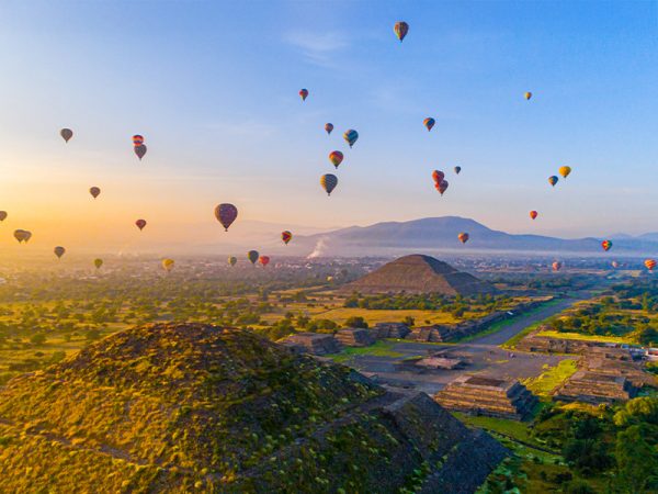 Vista panorámica de las pirámides de Teotihuacán en México